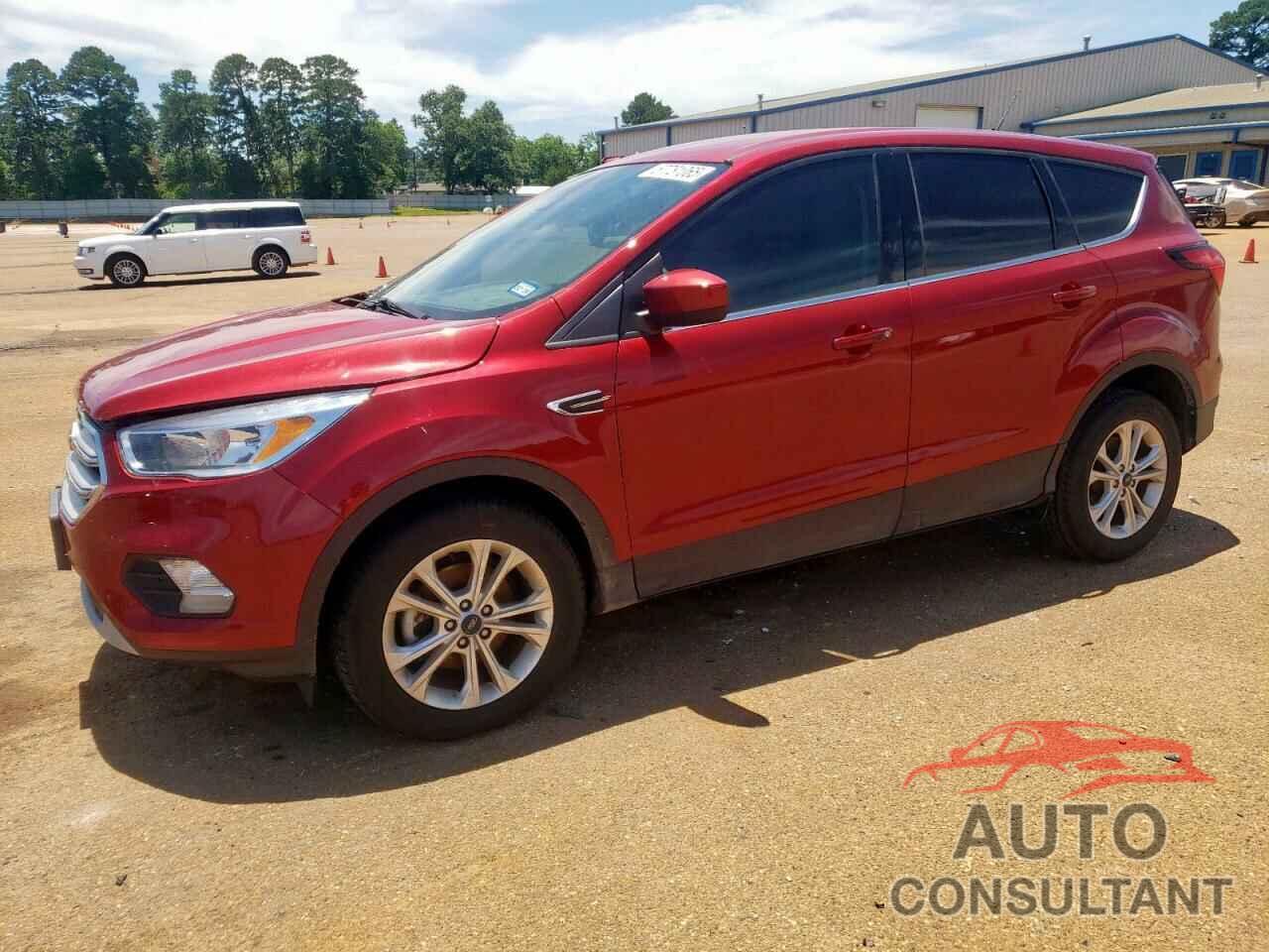 FORD ESCAPE 2019 - 1FMCU0GD8KUA81427