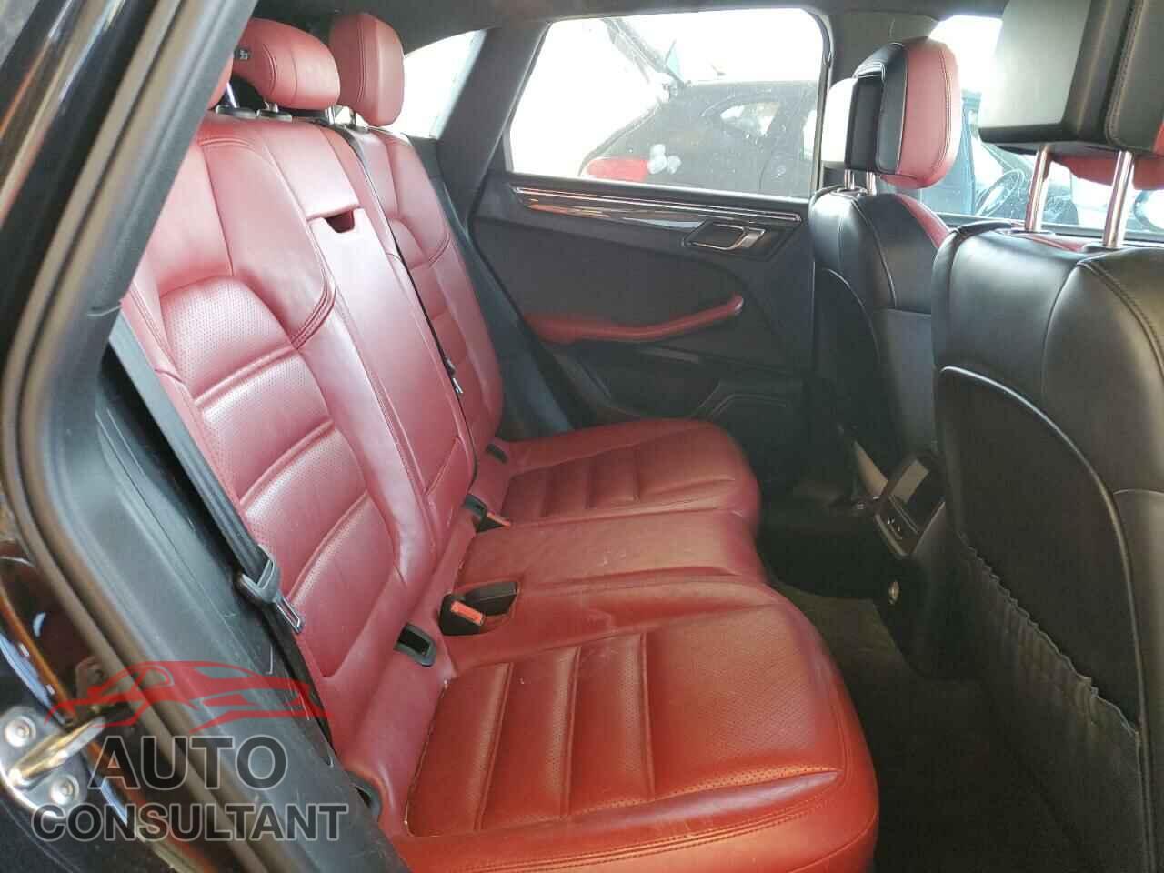 PORSCHE MACAN 2015 - WP1AB2A53FLB69858