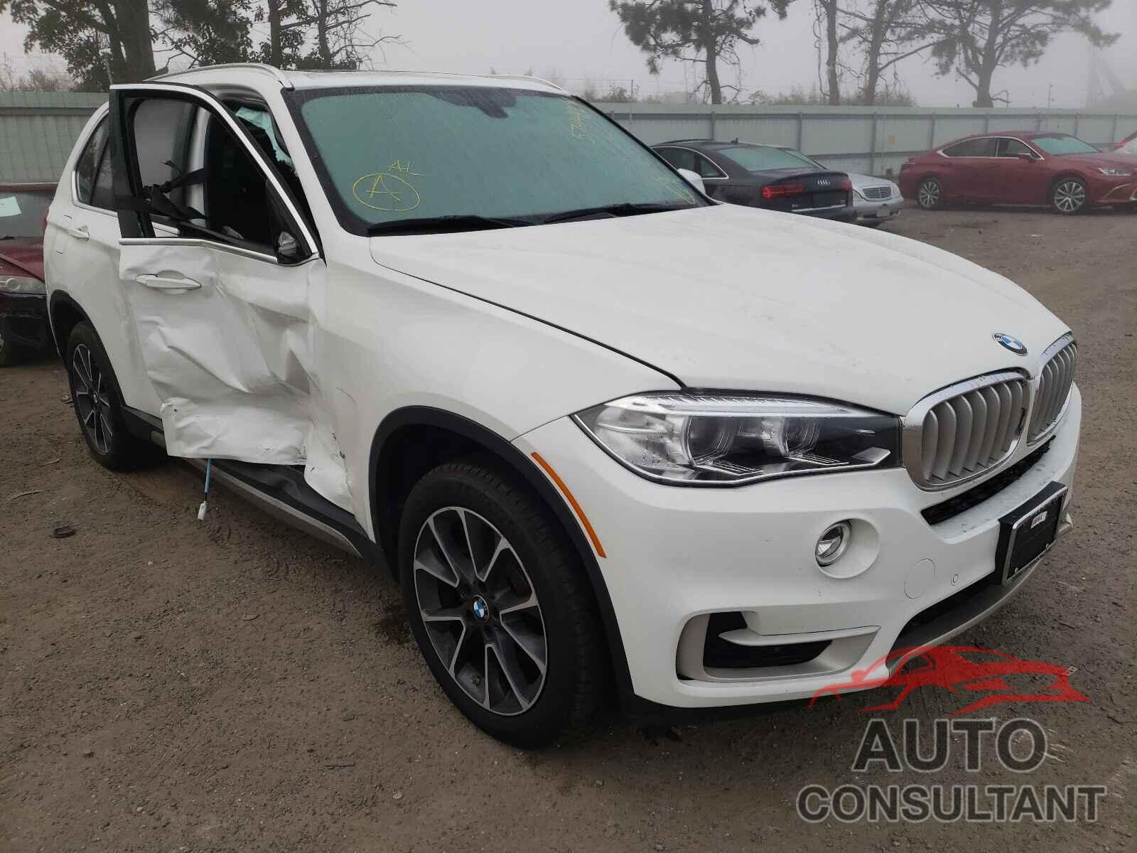 BMW X5 2018 - 5UXKR0C58JL077395