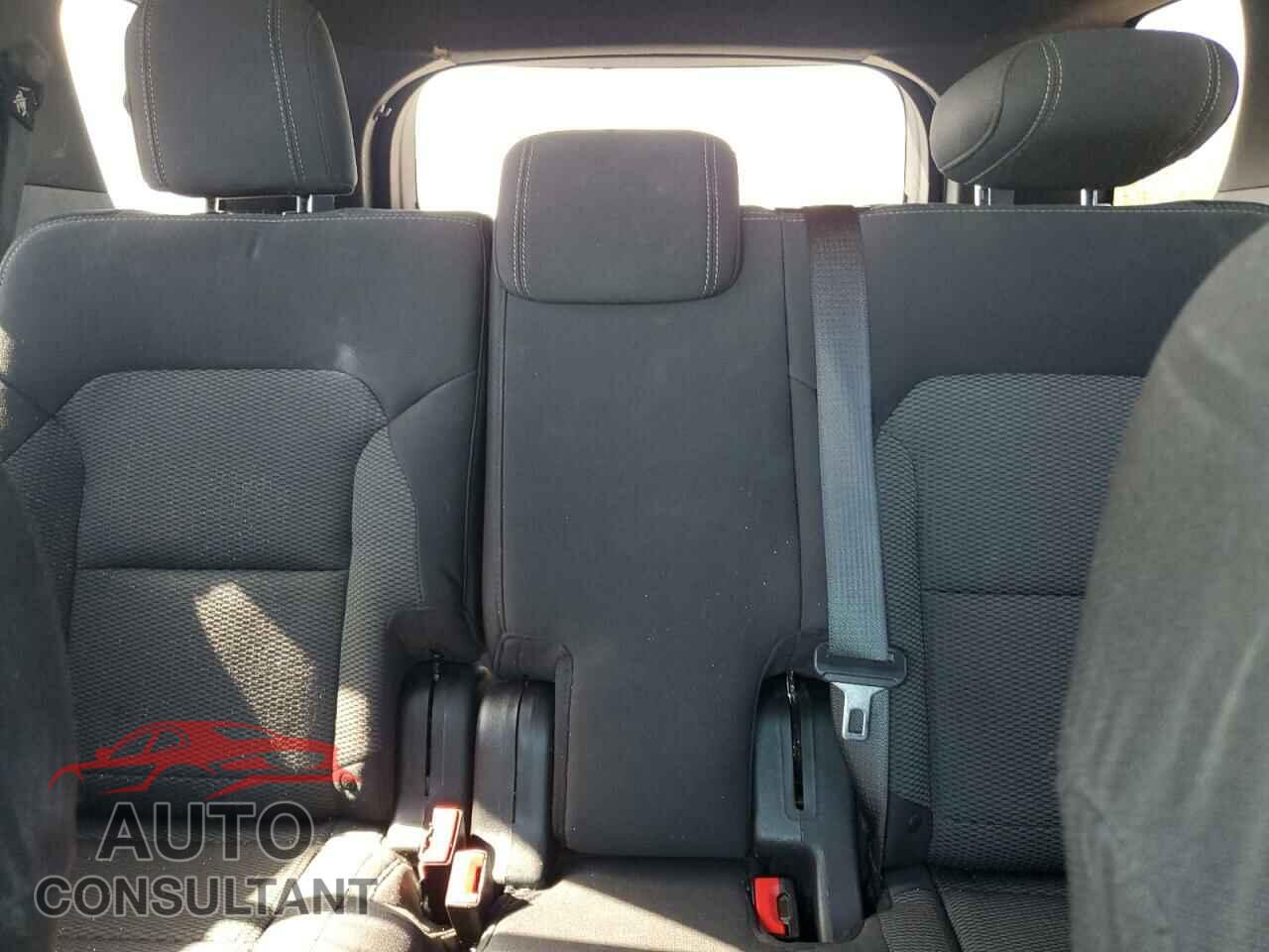 FORD EXPLORER 2017 - 1FM5K8D82HGA68135