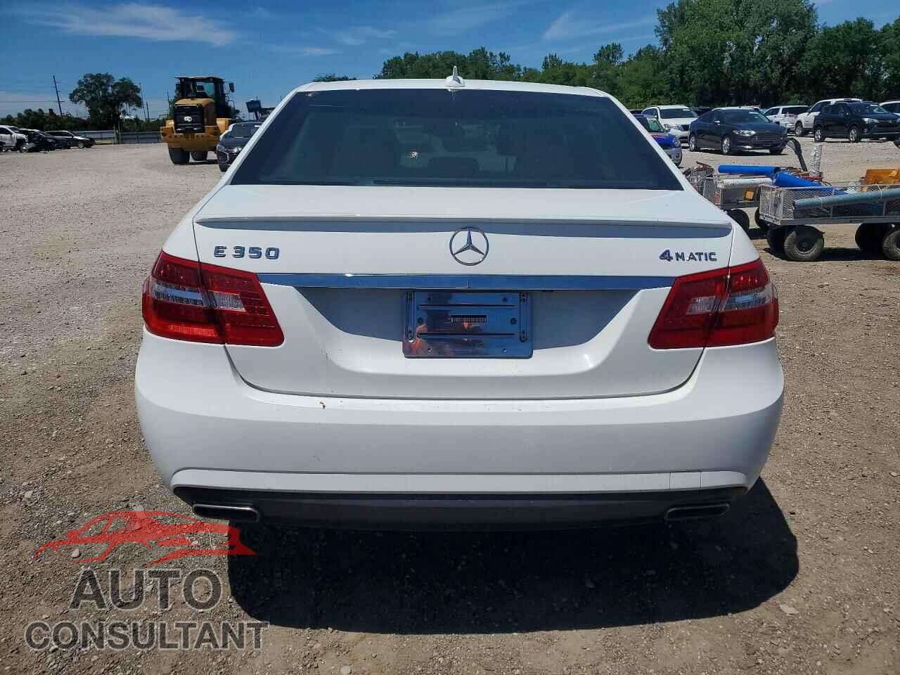 MERCEDES-BENZ E-CLASS 2013 - WDDHF8JB2DA751977