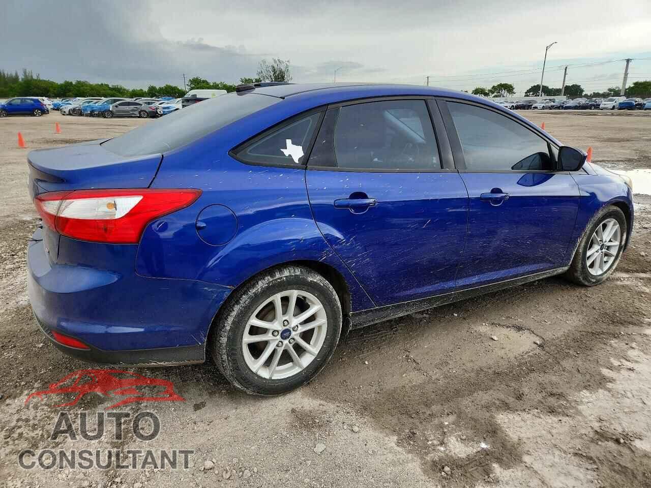 FORD FOCUS 2012 - 1FAHP3F21CL310756