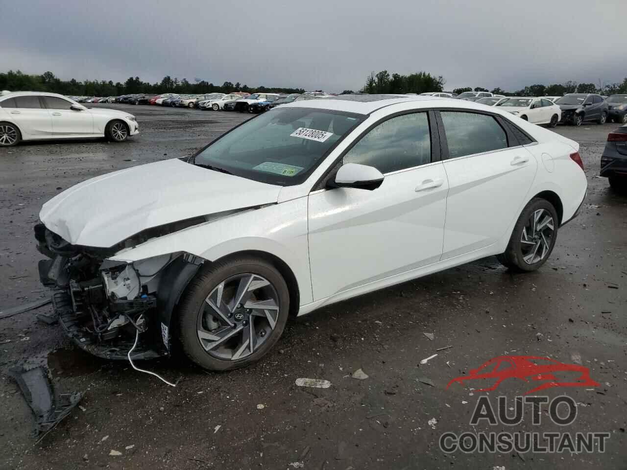 HYUNDAI ELANTRA 2024 - KMHLP4DG7RU839104