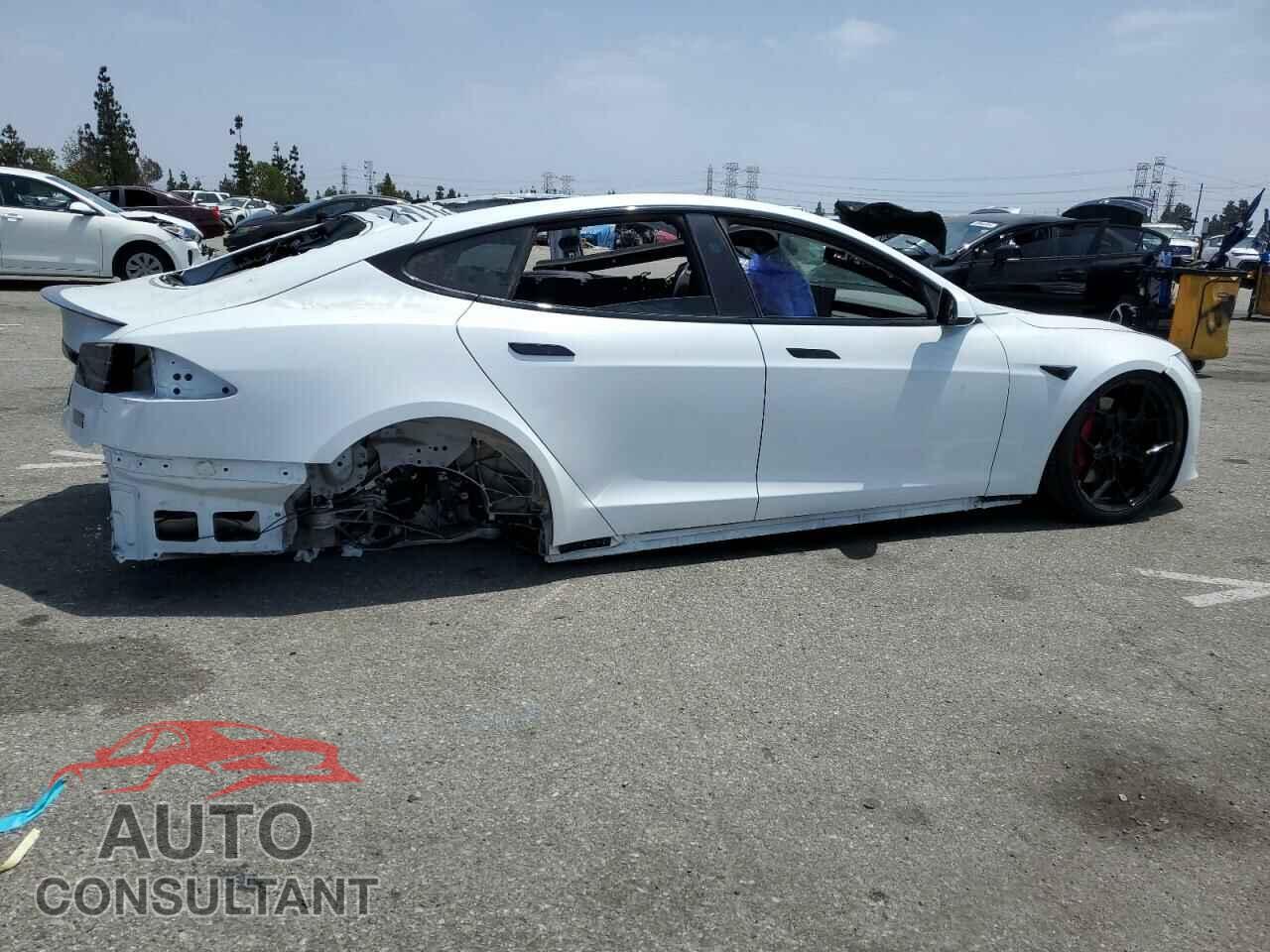 TESLA MODEL S 2023 - 5YJSA1E6XPF512322