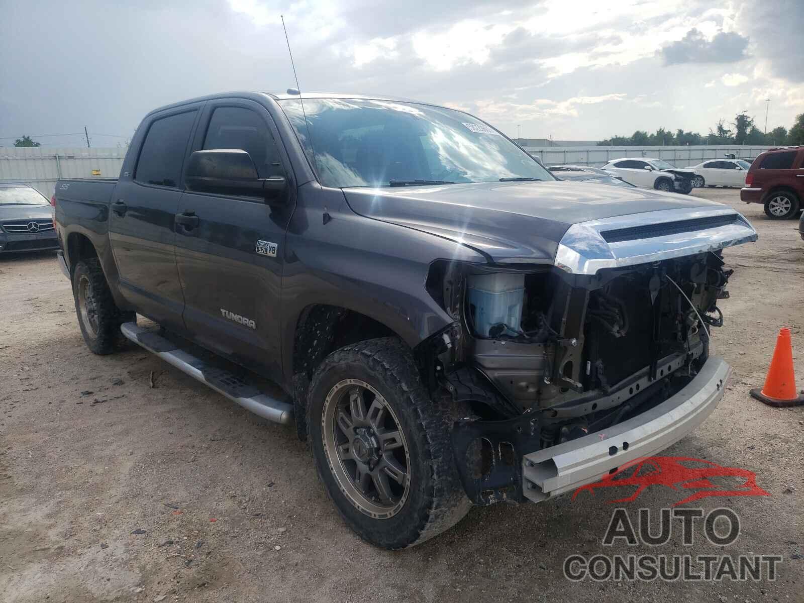 TOYOTA TUNDRA 2017 - 5TFEW5F10HX216743