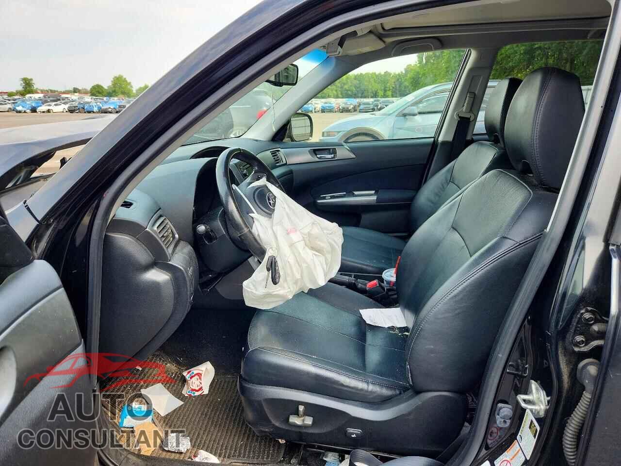SUBARU FORESTER 2013 - JF2SHAEC3DH410584