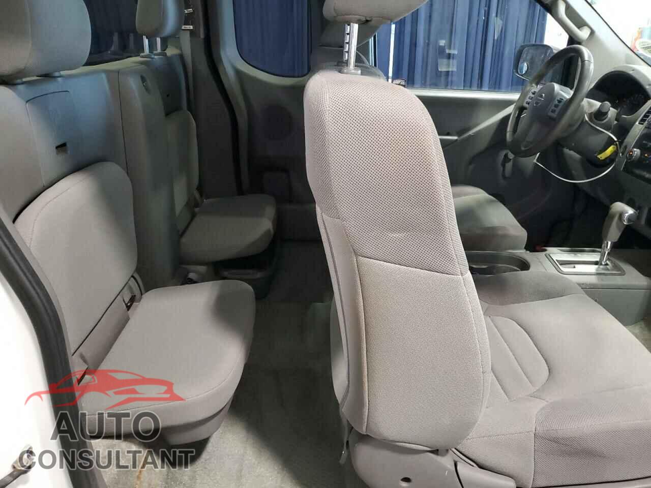 NISSAN FRONTIER 2017 - 1N6BD0CT6HN727349