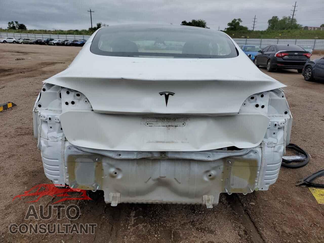 TESLA MODEL 3 2023 - 5YJ3E1EA5PF607075