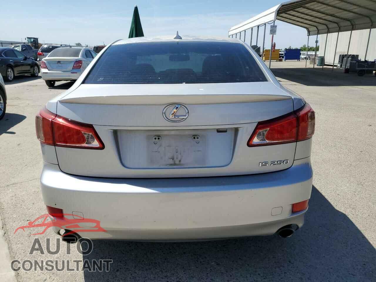 LEXUS IS 2011 - JTHBF5C29B5147276