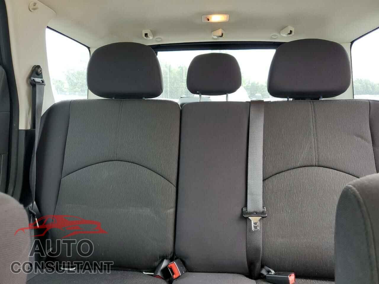 MAZDA TRIBUTE 2011 - 4F2CY0C79BKM03786