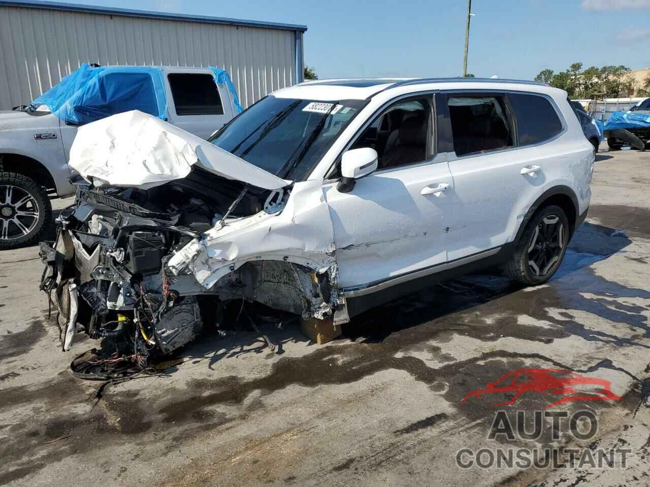 KIA TELLURIDE 2023 - 5XYP34GC4PG358901