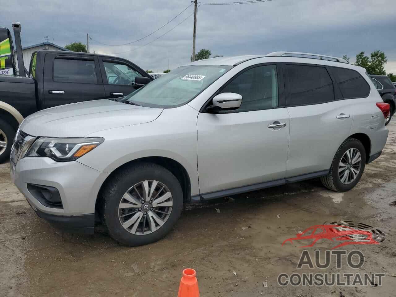 NISSAN PATHFINDER 2017 - 5N1DR2MN1HC673765