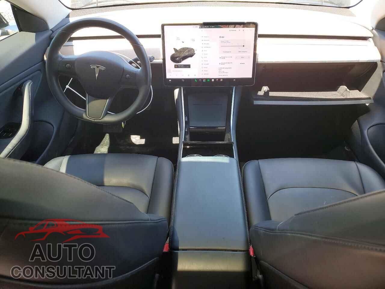 TESLA MODEL 3 2018 - 5YJ3E1EA6JF013912