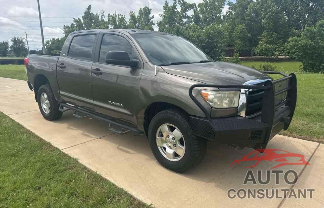 TOYOTA TUNDRA 2012 - 5TFDW5F14CX256148