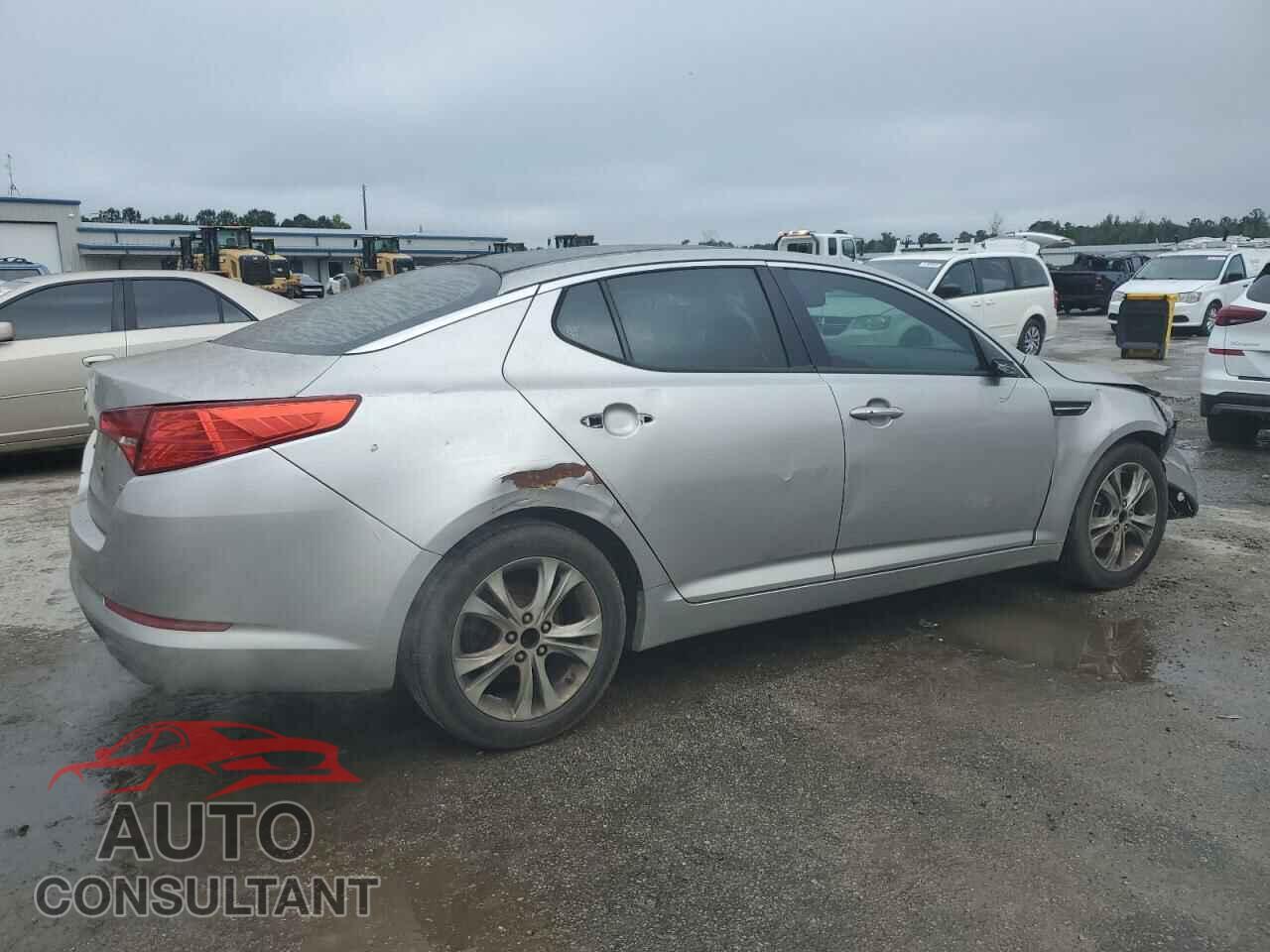 KIA OPTIMA 2011 - KNAGN4A72B5085722