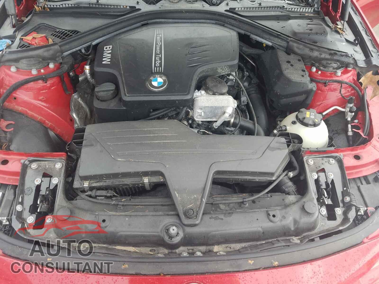 BMW 3 SERIES 2016 - WBA8E9G51GNU29359