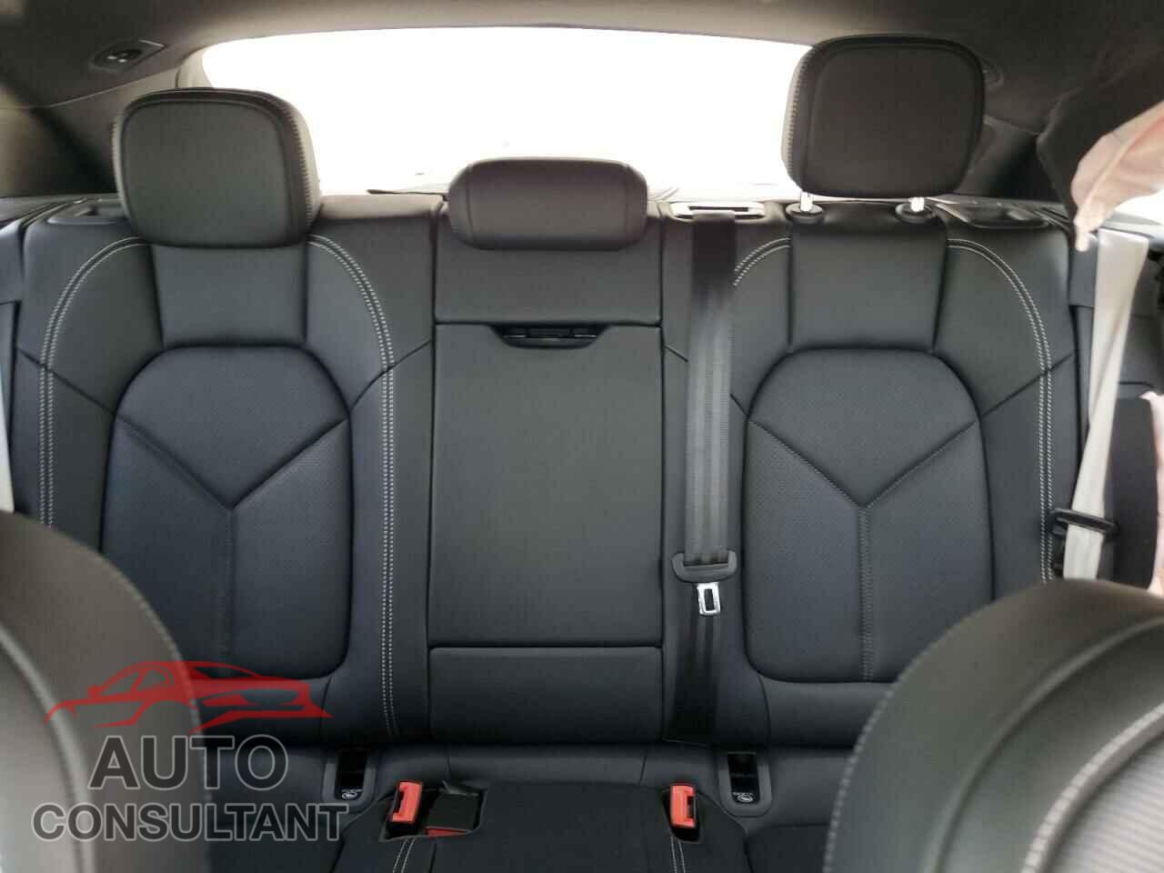 PORSCHE MACAN BASE 2024 - WP1AA2A50RLB02092
