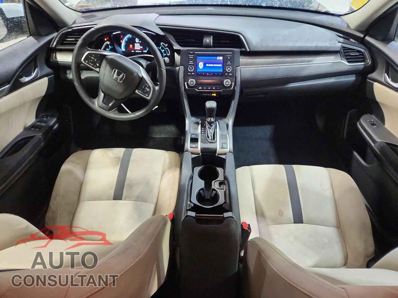 HONDA CIVIC 2019 - 2HGFC2F61KH519664