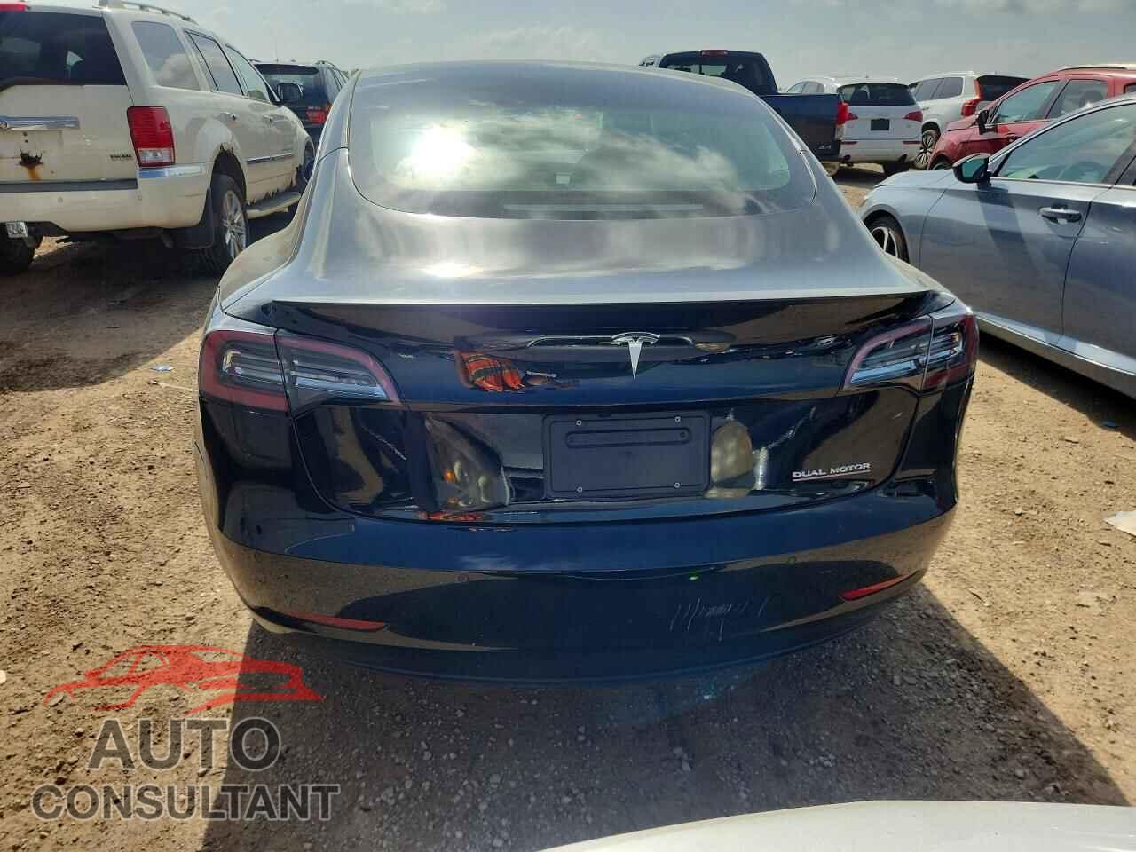 TESLA MODEL 3 2020 - 5YJ3E1EC7LF646794