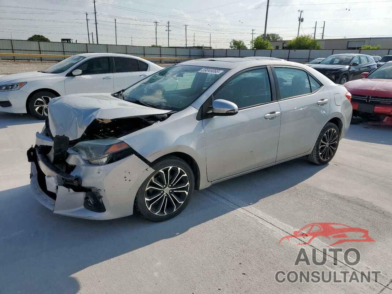 TOYOTA COROLLA 2015 - 2T1BURHE1FC381812