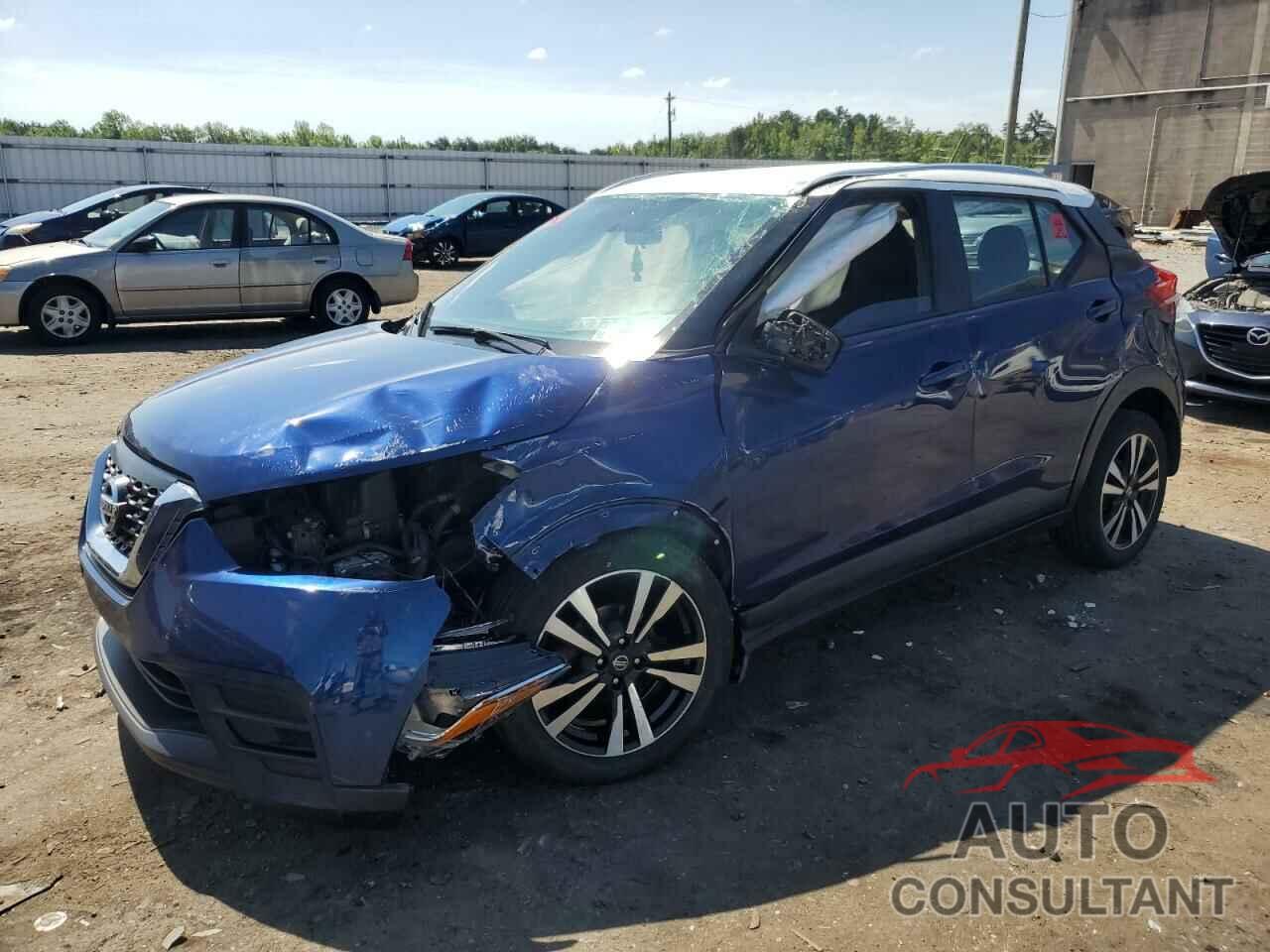 NISSAN KICKS 2018 - 3N1CP5CU0JL535101