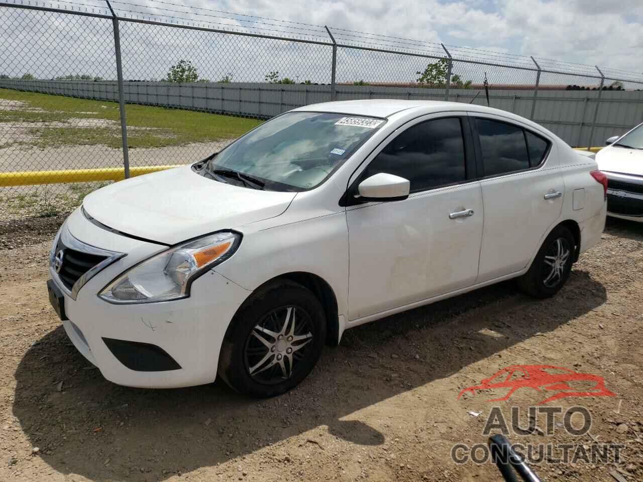 NISSAN VERSA 2017 - 3N1CN7AP6HL852177