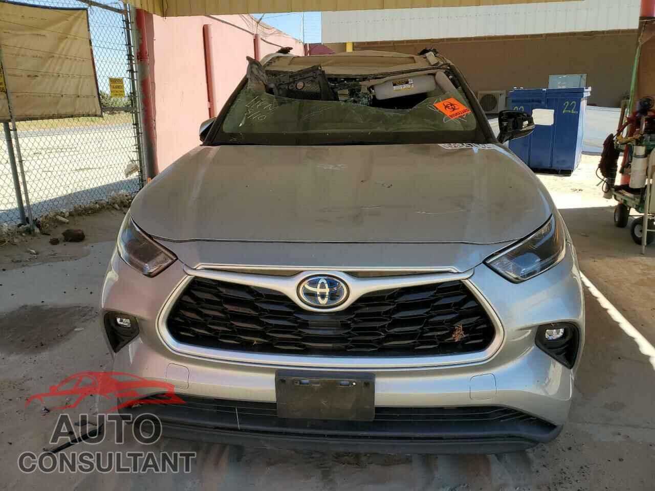 TOYOTA HIGHLANDER 2021 - 5TDHBRCH7MS521139