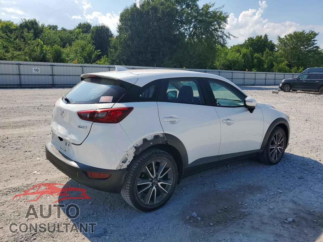 MAZDA CX-3 2017 - JM1DKFC76H0145076
