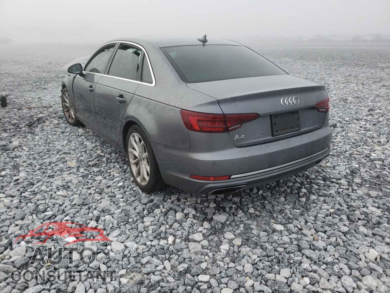 AUDI A4 2019 - WAUHMAF47KA014656