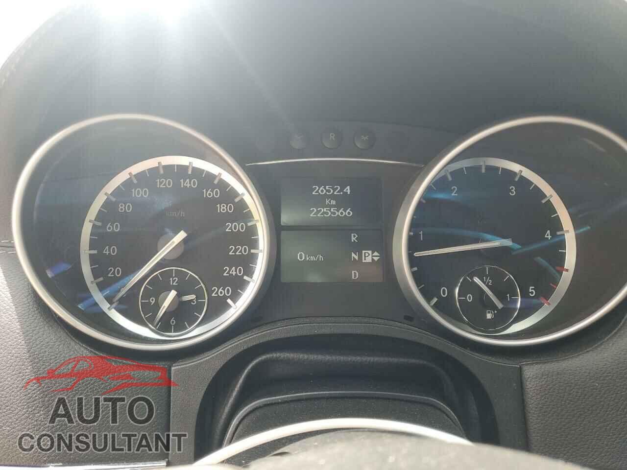 MERCEDES-BENZ GL-CLASS 2012 - 4JGBF2FE2CA787582