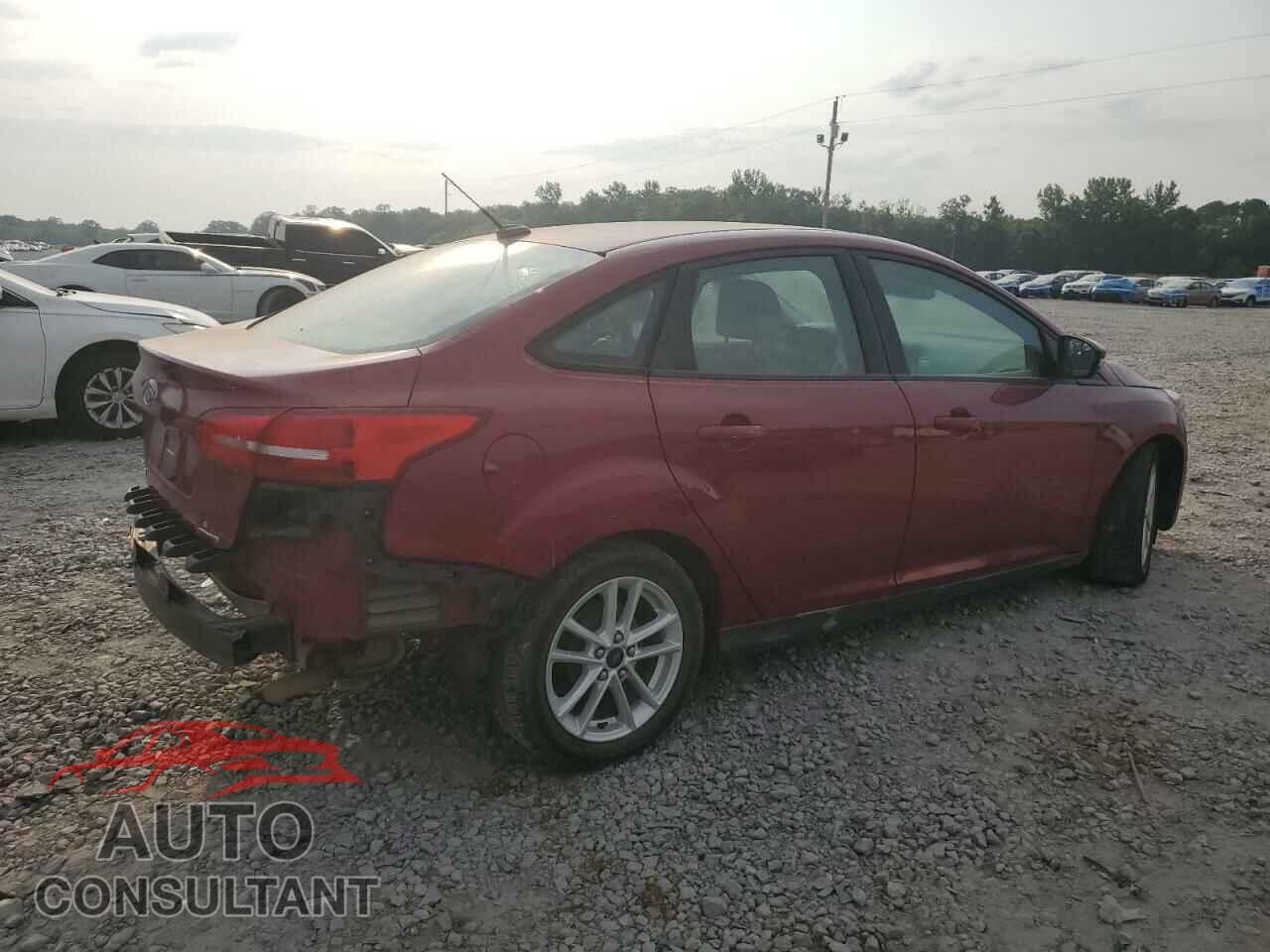 FORD FOCUS 2015 - 1FADP3F28FL365322