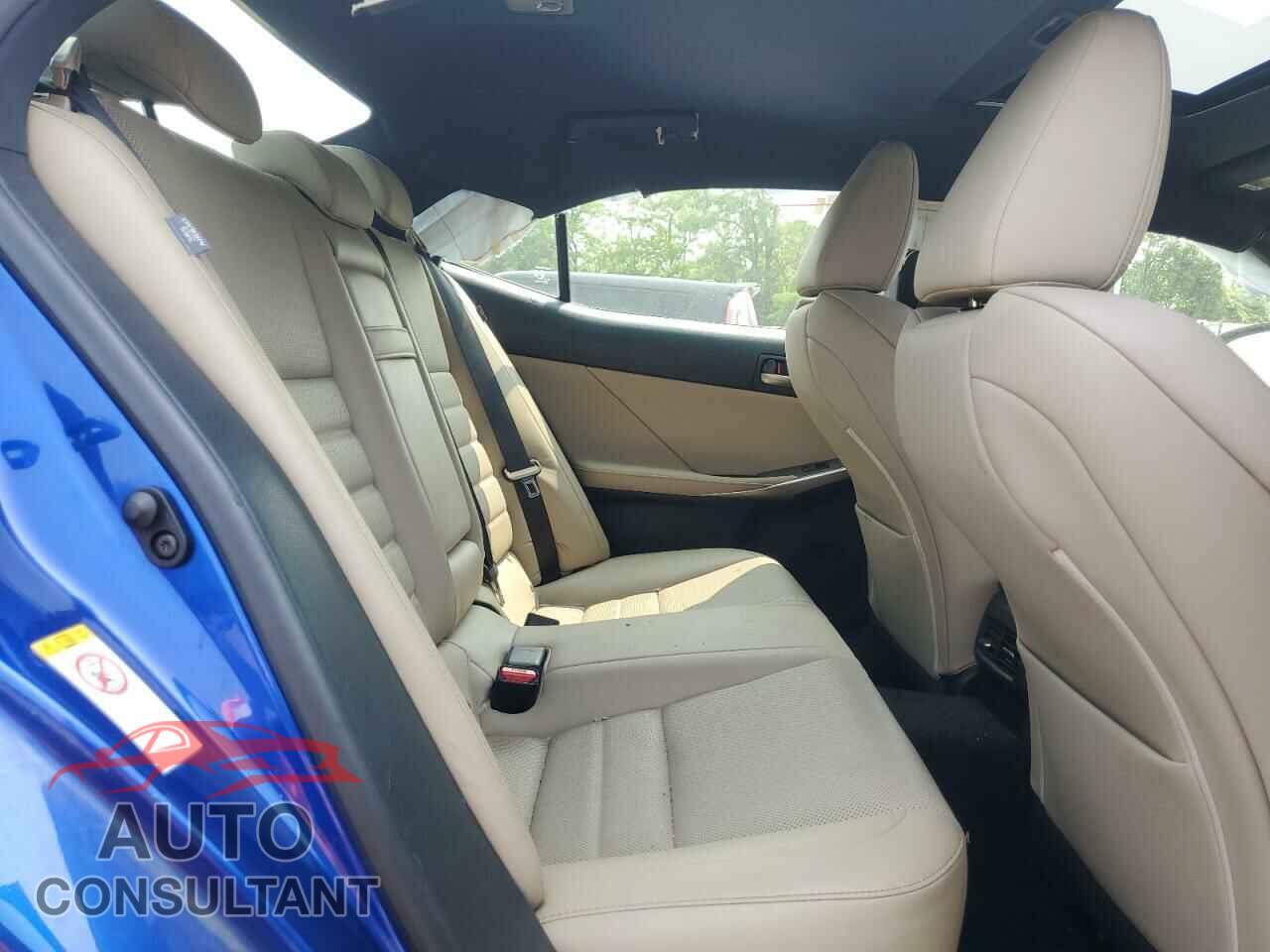 LEXUS IS 2017 - JTHCM1D23H5024244