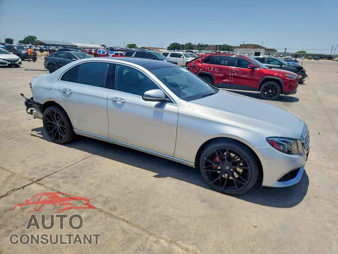 MERCEDES-BENZ E-CLASS 2017 - WDDZF4KB8HA199404