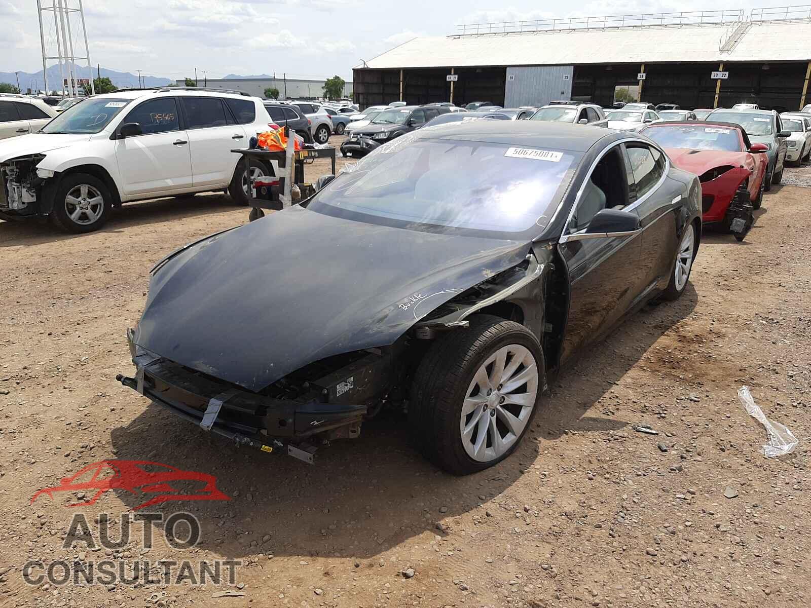 TESLA MODEL S 2017 - 5YJSA1E2XHF219566
