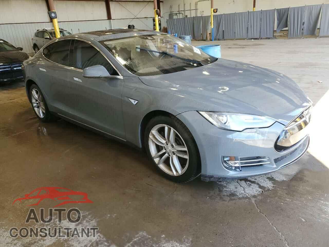 TESLA MODEL S 2014 - 5YJSA1S17EFP56290