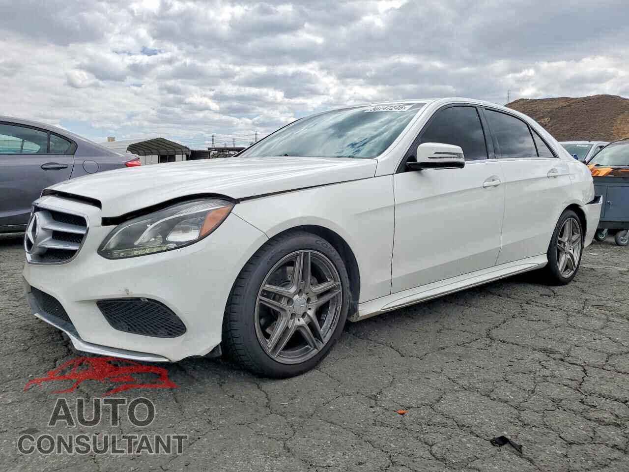 MERCEDES-BENZ E-CLASS 2014 - WDDHF5KB7EA799439
