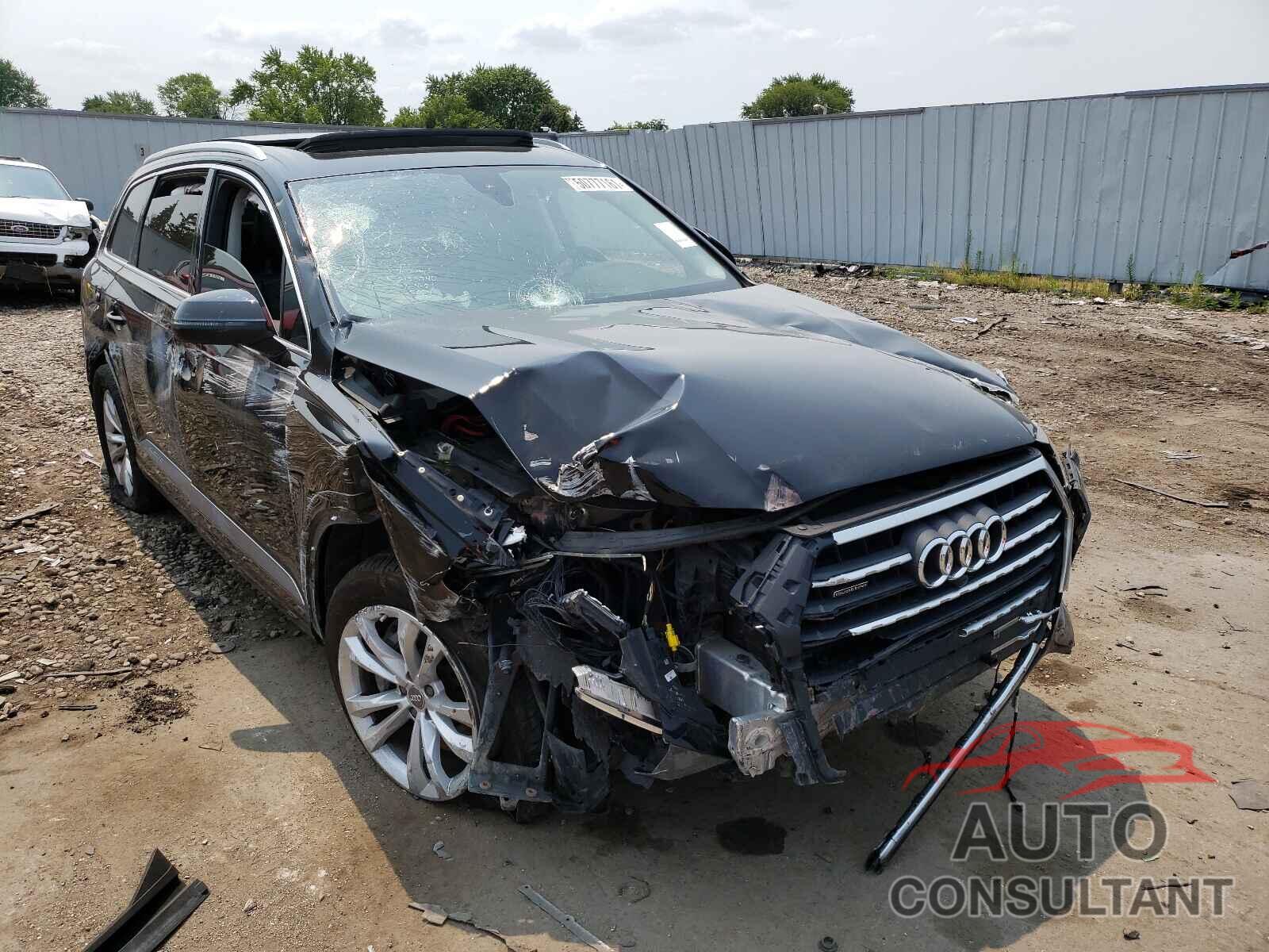 AUDI Q7 2019 - WA1LAAF76KD044420