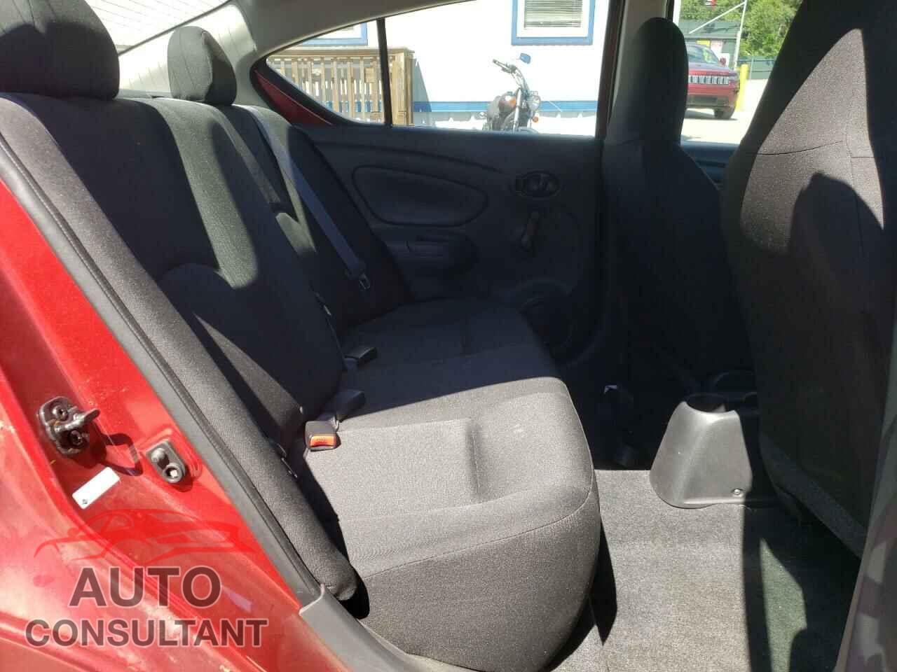 NISSAN VERSA 2017 - 3N1CN7AP3HL873388