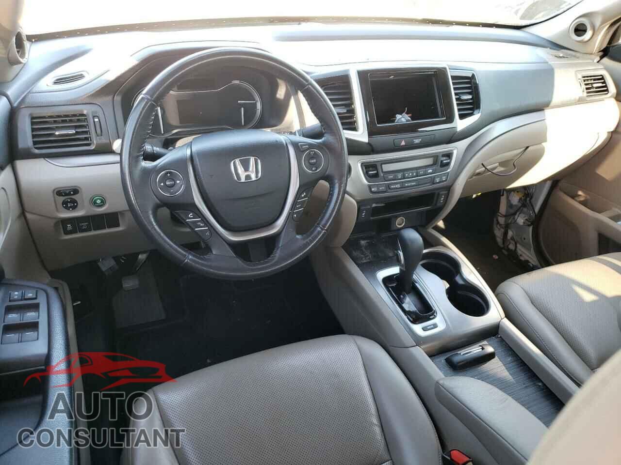 HONDA RIDGELINE 2017 - 5FPYK2F58HB011263