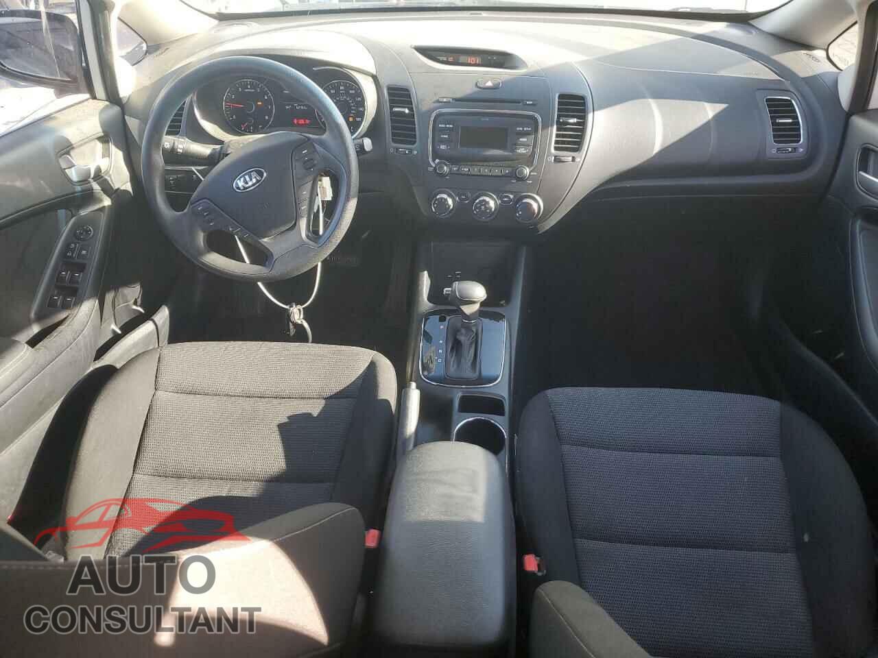 KIA FORTE 2017 - 3KPFK4A76HE044482