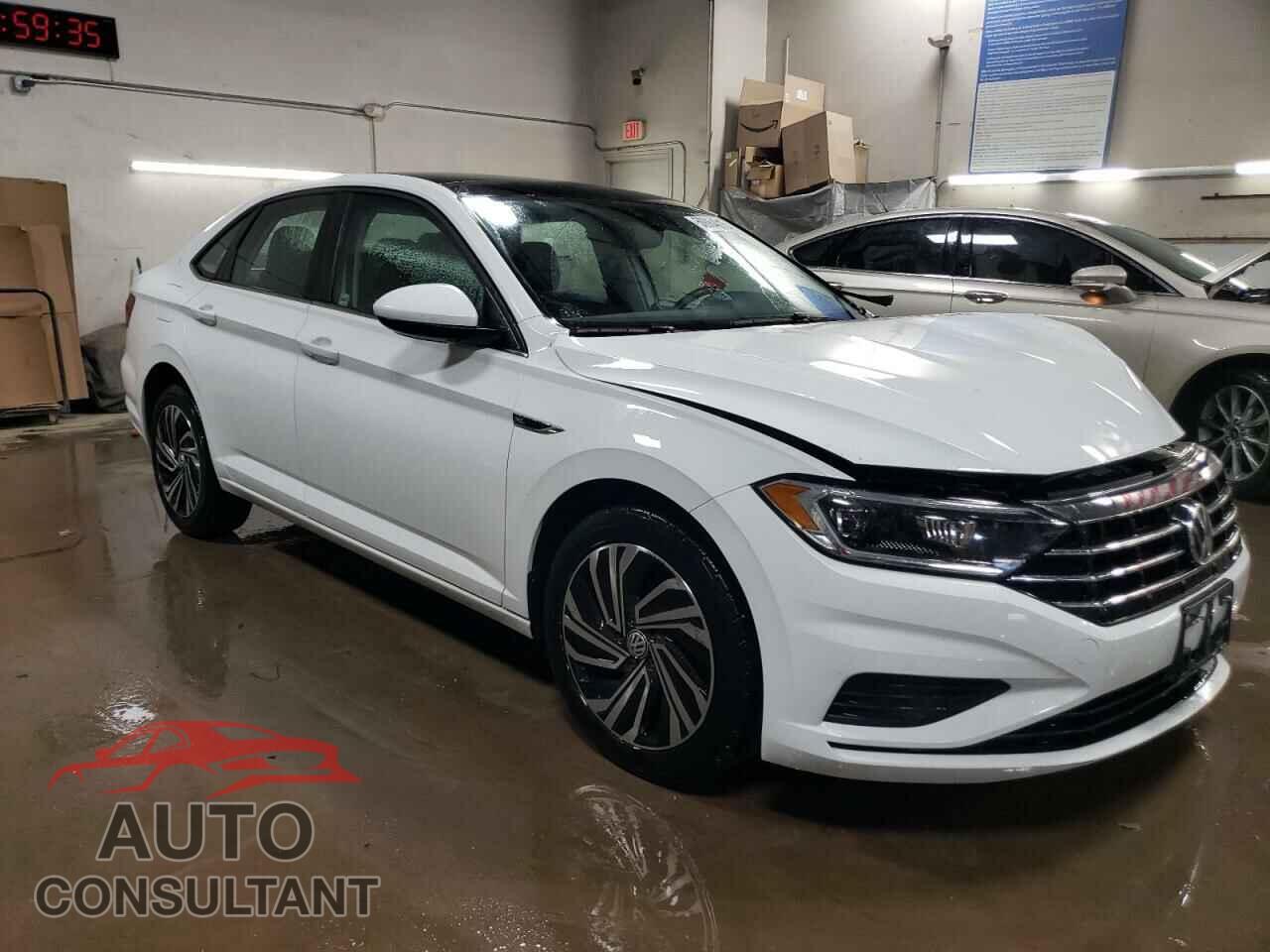 VOLKSWAGEN JETTA 2020 - 3VWEB7BU5LM026357