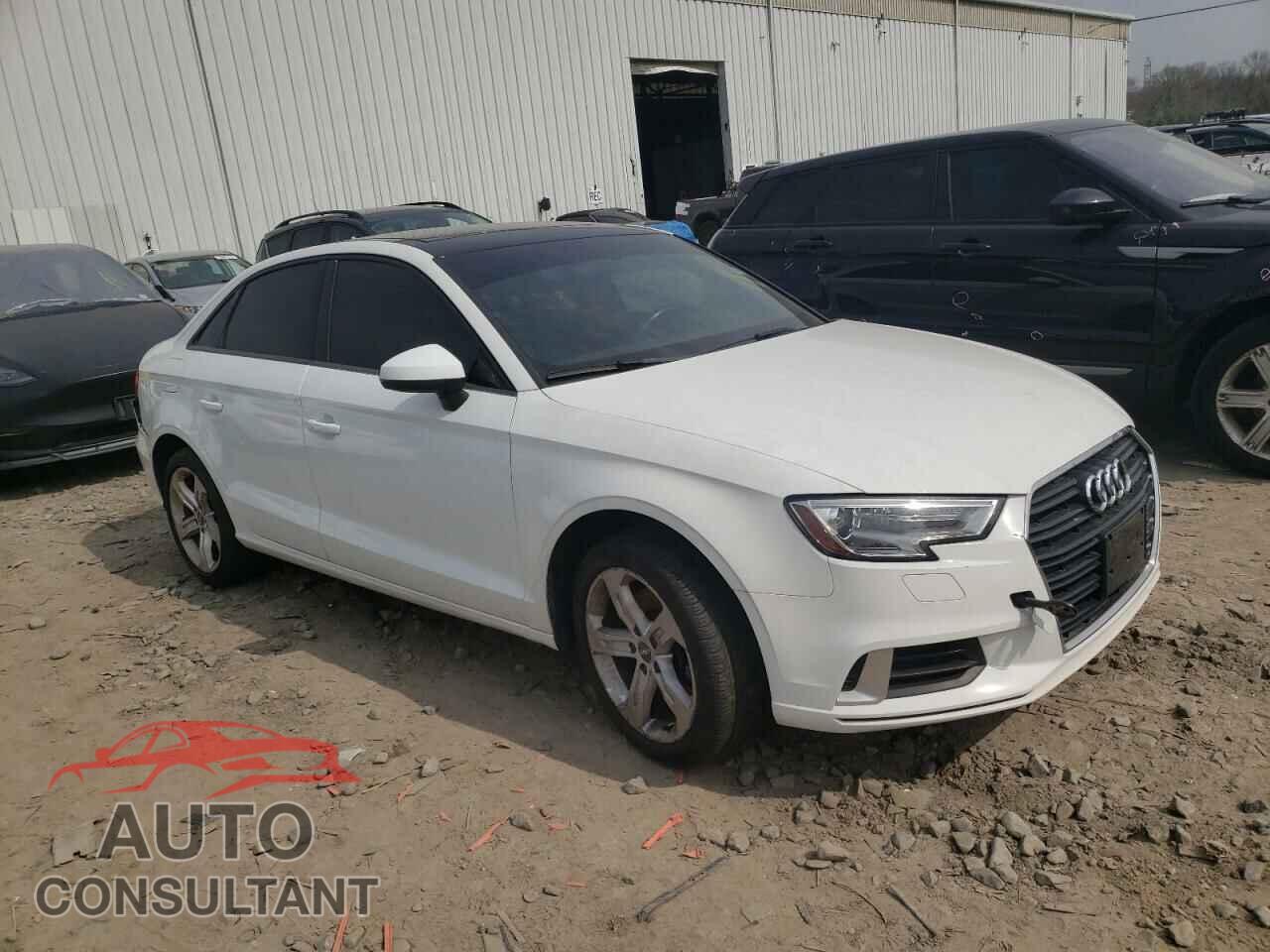 AUDI A3 2017 - WAUAUGFF2H1038670