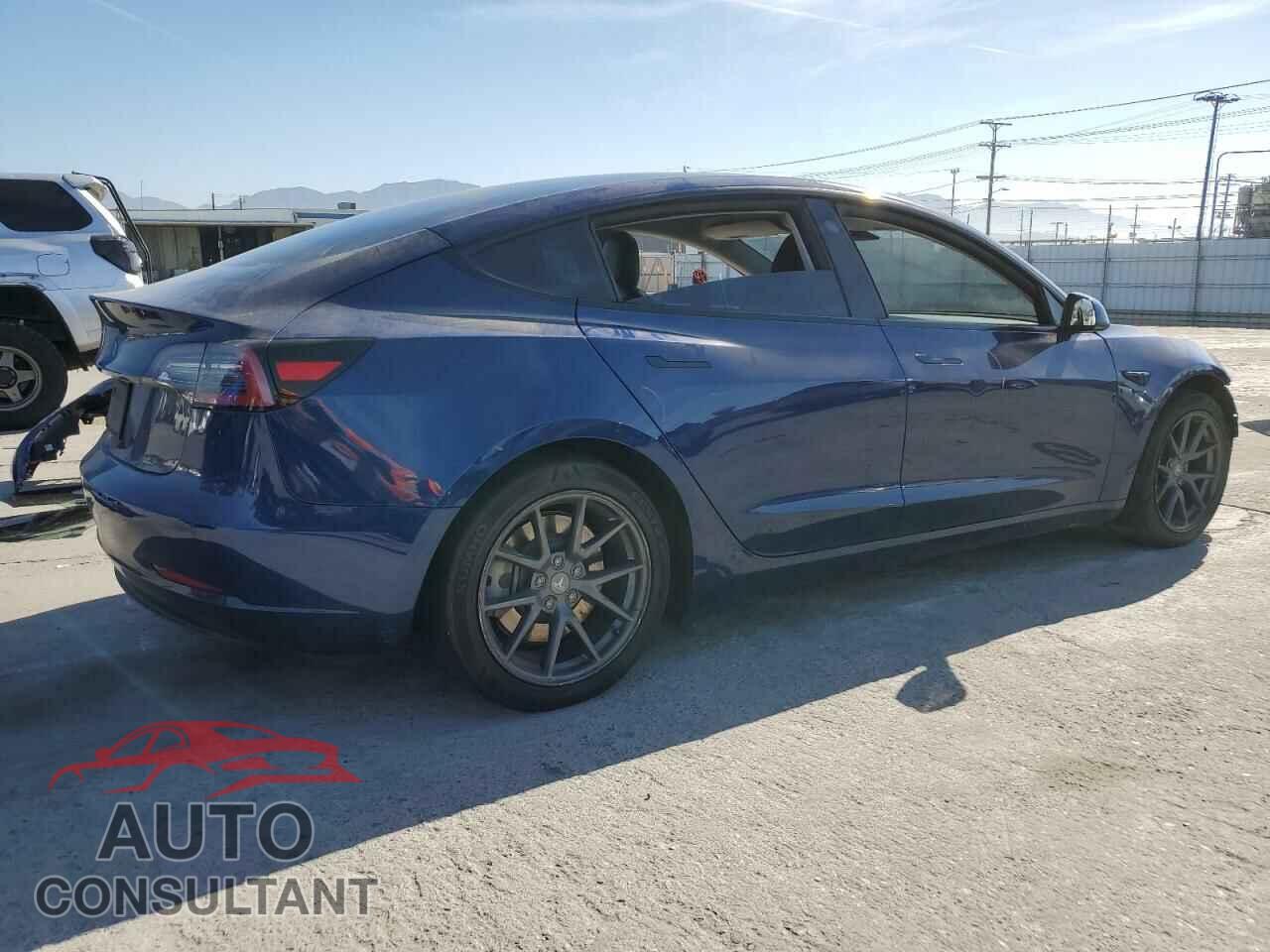 TESLA MODEL 3 2021 - 5YJ3E1EA5MF876298