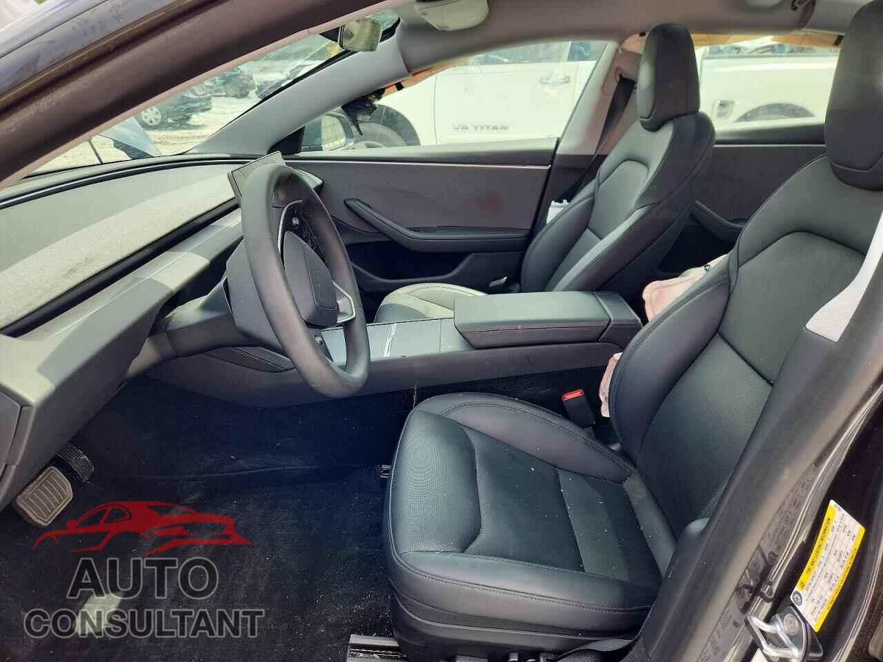 TESLA MODEL 3 2025 - 5YJ3E1EA8SF031507