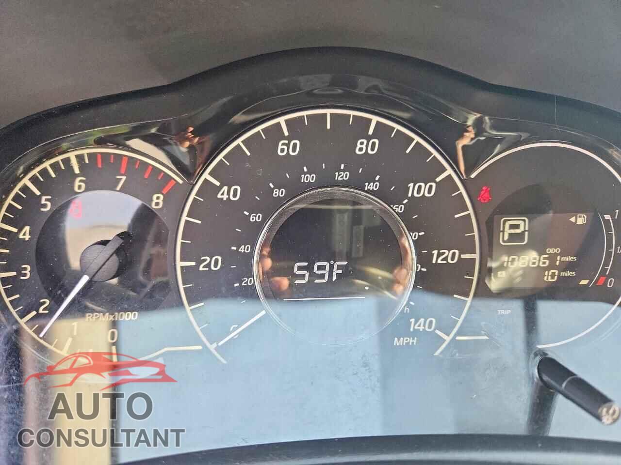 NISSAN VERSA 2019 - 3N1CE2CP3KL357877