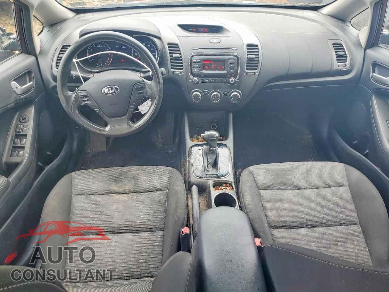 KIA FORTE 2017 - 3KPFK4A74HE080350