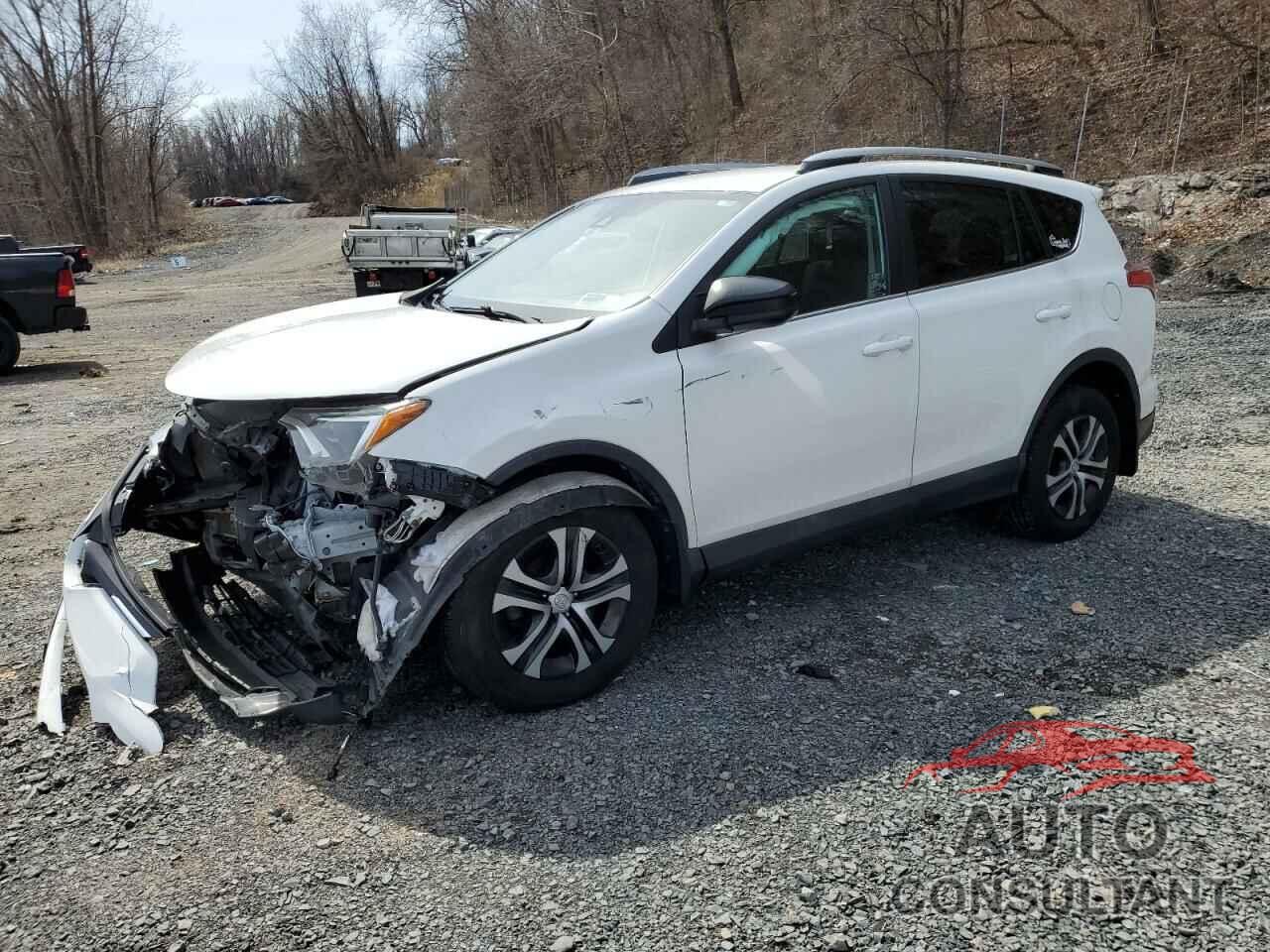 TOYOTA RAV4 2018 - 2T3BFREV9JW755788