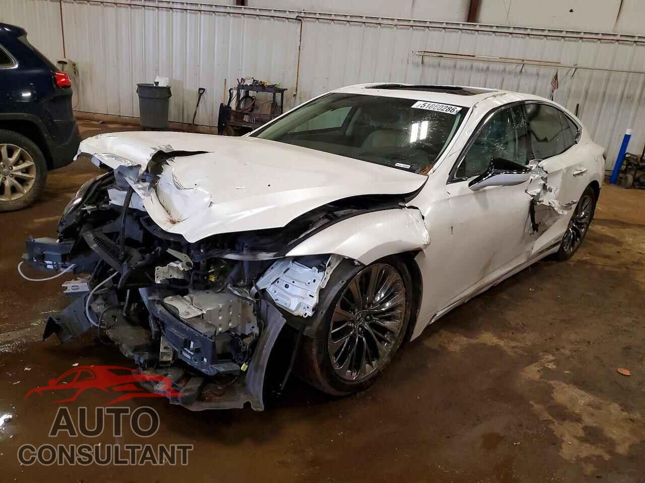LEXUS LS500 2018 - JTHCYLFF2J5000538