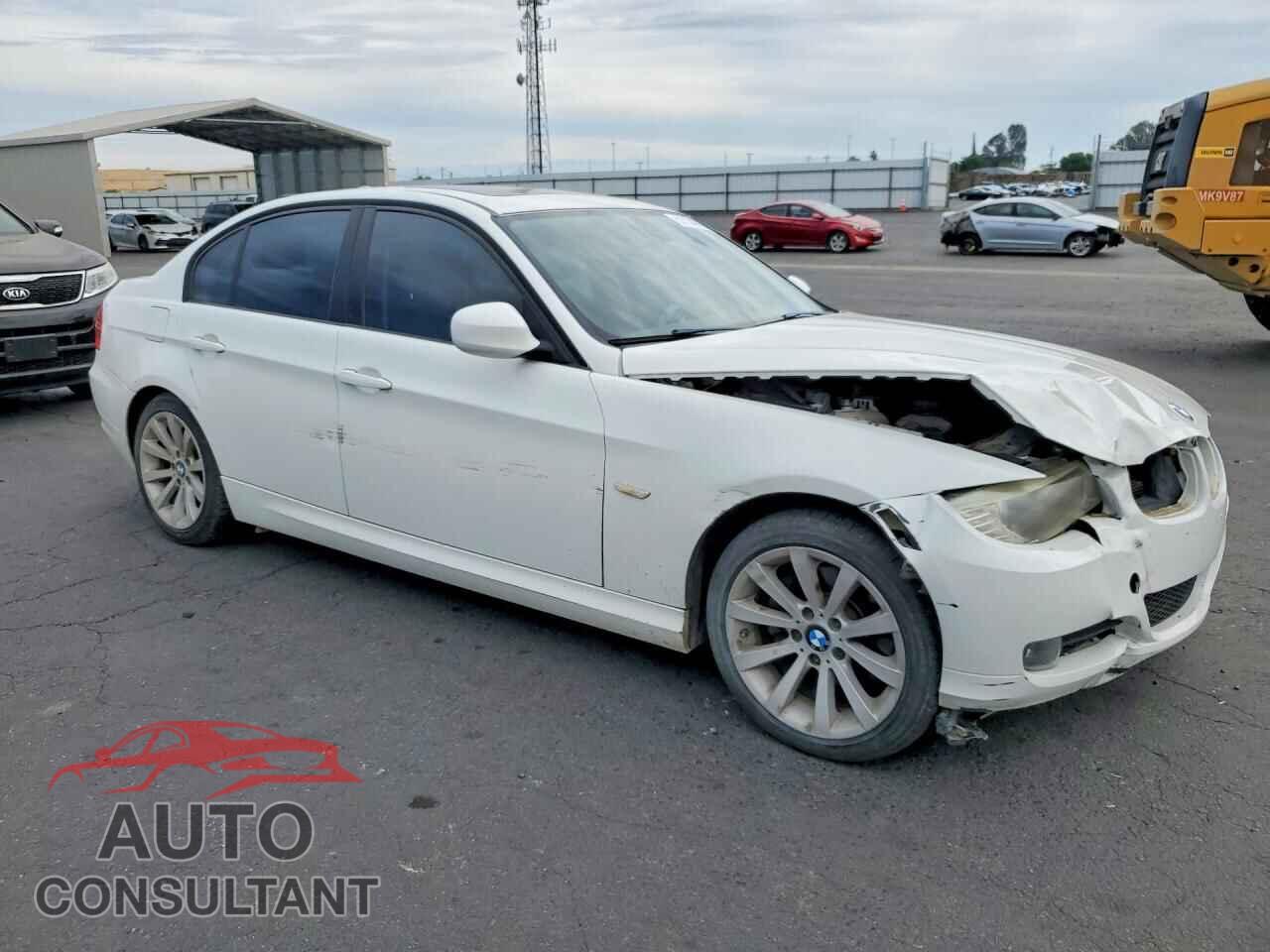 BMW 3 SERIES 2011 - WBAPH7C53BE852725