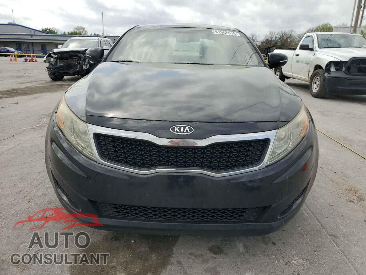 KIA OPTIMA 2011 - KNAGM4A76B5176088